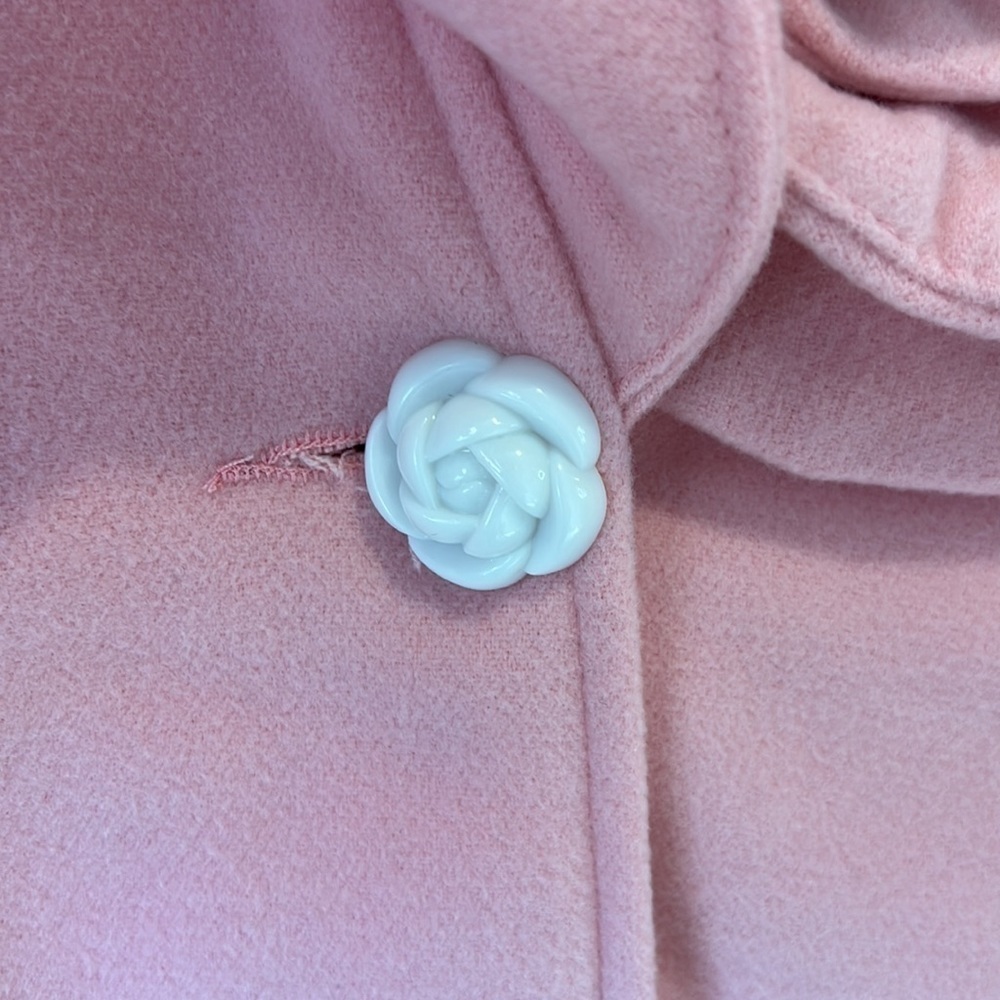 Pink Lolita 3/4 length jacket with lotus blossom collar wool viscose blend - Picture 12 of 14